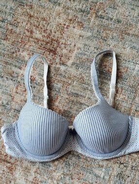 Victoria's Secret Blue & White Striped Lined Demi Bra 36c Body By